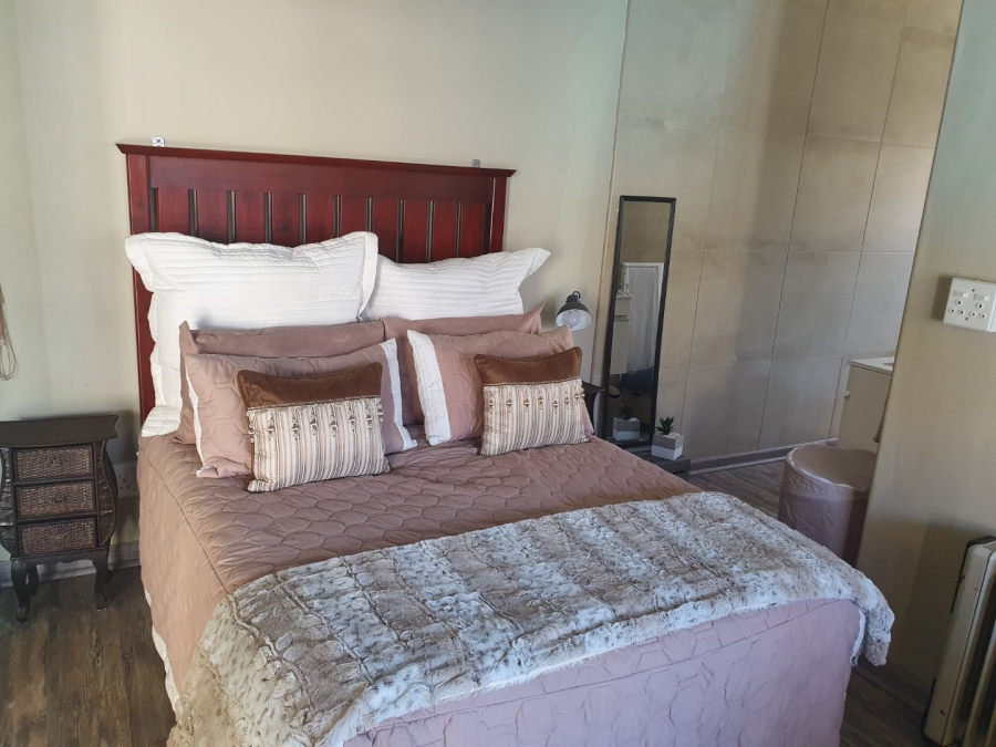 9 Bedroom Property for Sale in Eureka Free State